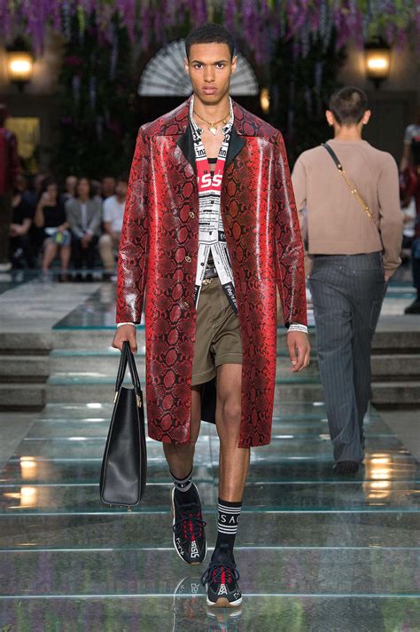 versace spring summer 2019 men& 39|Versace Men's Spring.